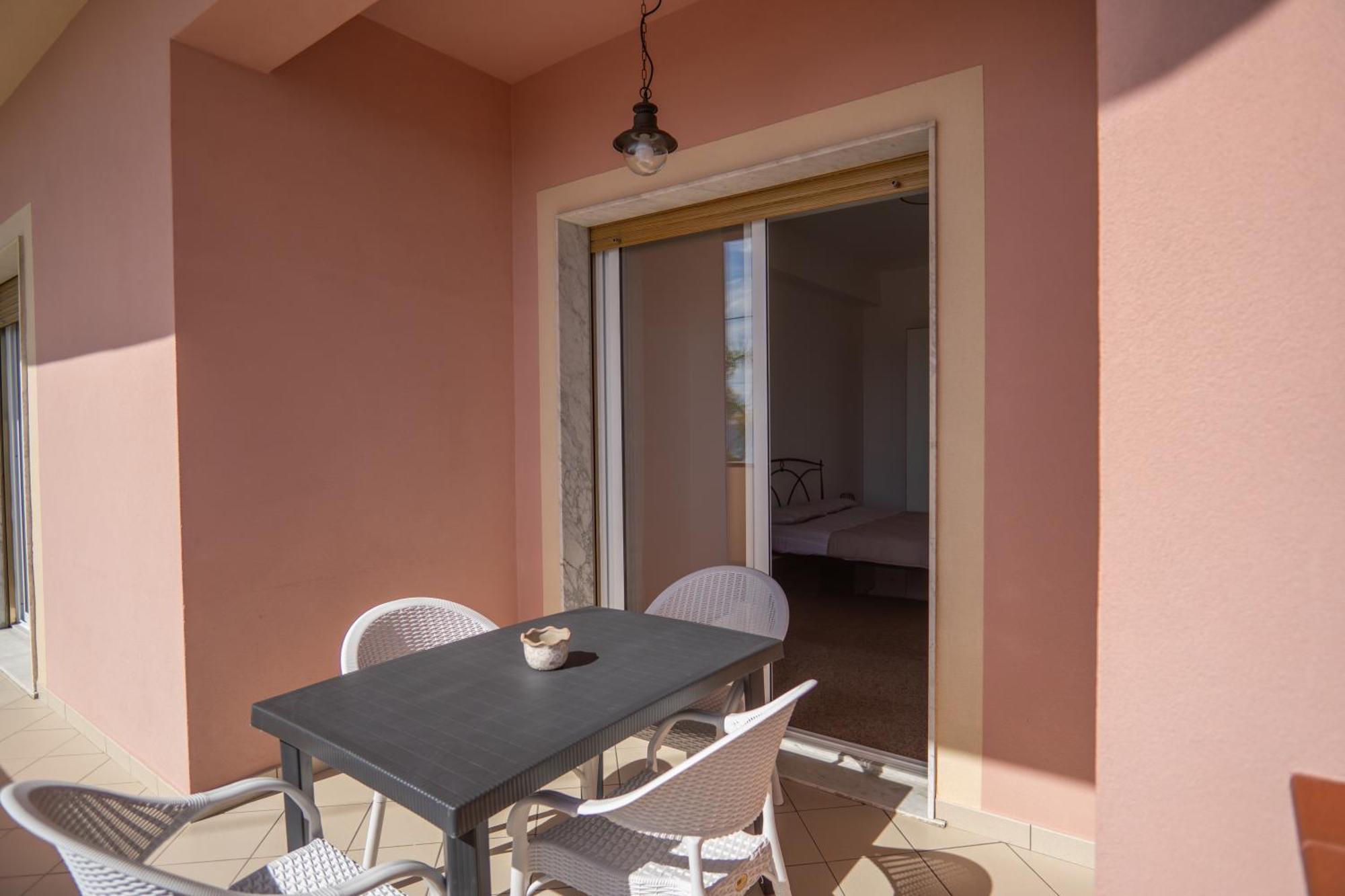 Casa Erika Apartamento Bova Marina Exterior foto